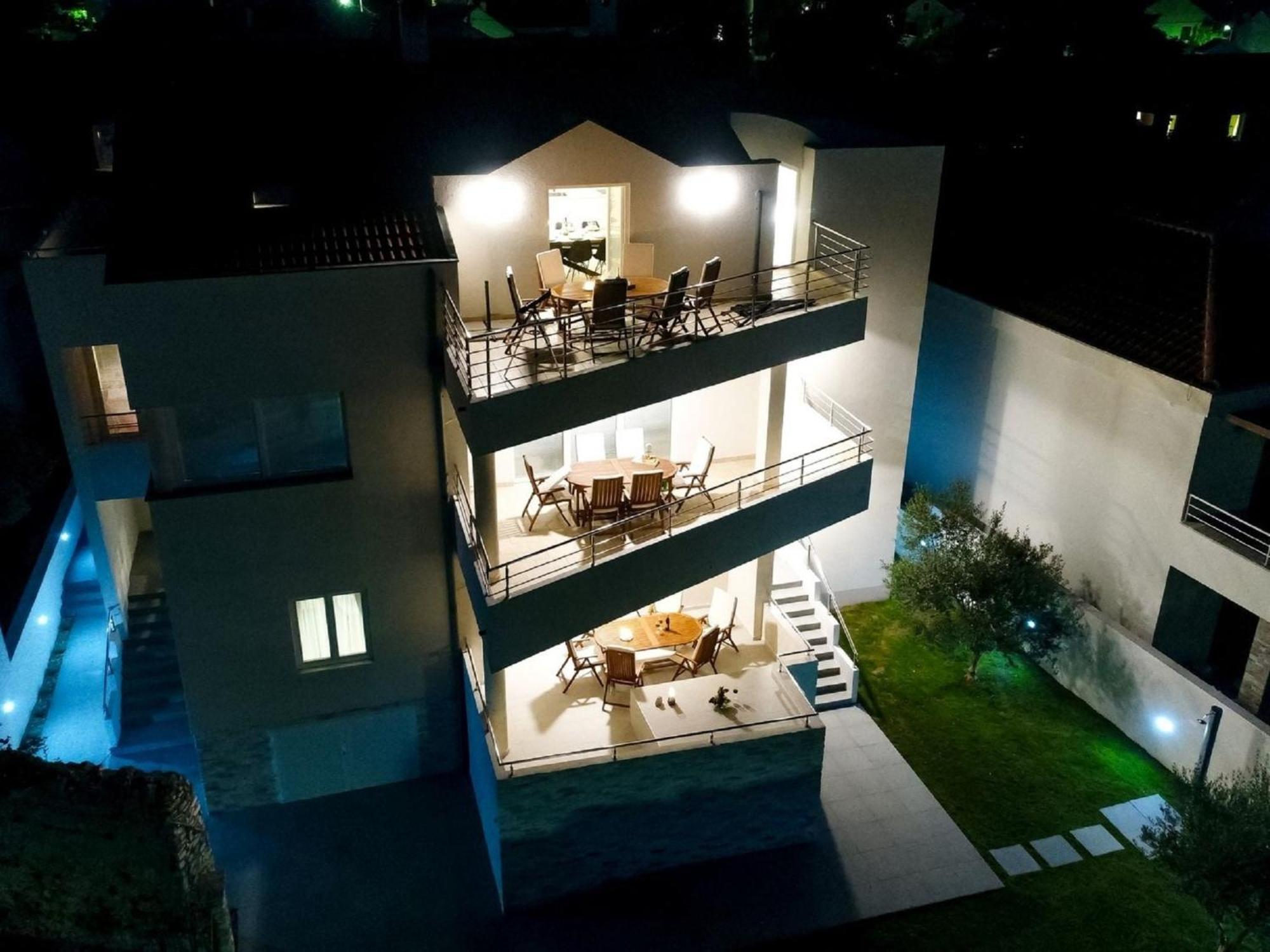 Modern Villa In Nin With Terrace المظهر الخارجي الصورة