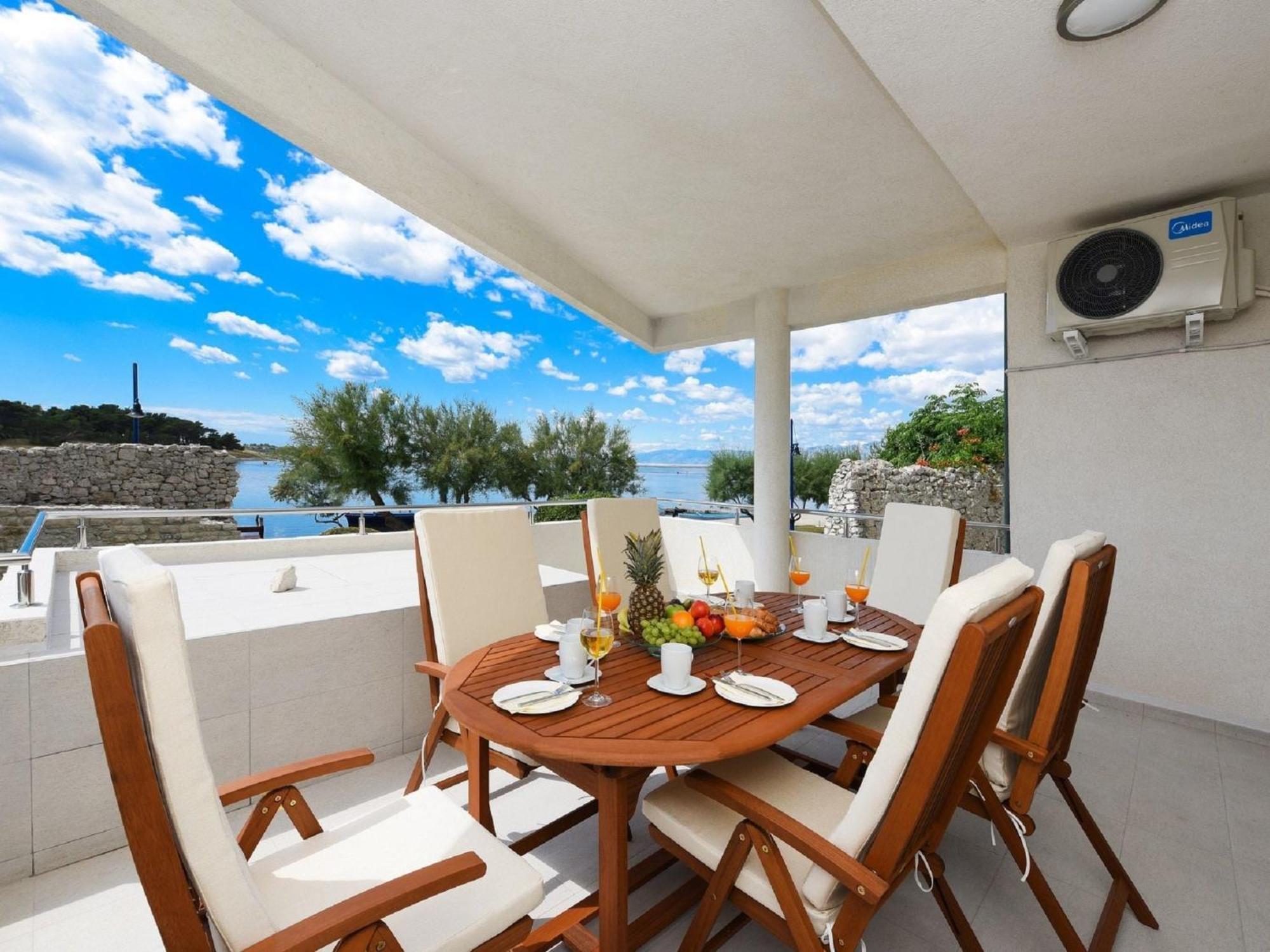 Modern Villa In Nin With Terrace المظهر الخارجي الصورة