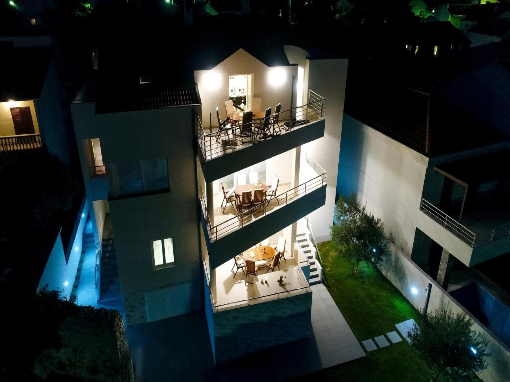 Modern Villa In Nin With Terrace المظهر الخارجي الصورة