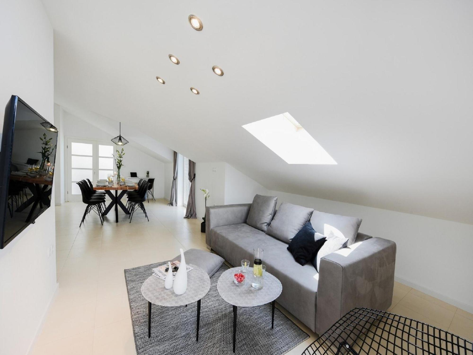 Modern Villa In Nin With Terrace المظهر الخارجي الصورة